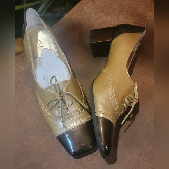 Anne Klein iflex AK Brown/Tan Tie-Up Color-Block Heeled Oxford Shoes/AKKarisse - Picture 11 of 11